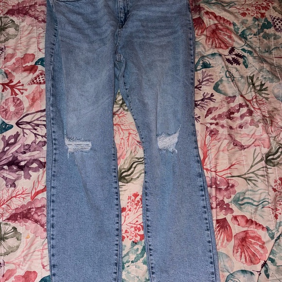 Fashion nova jean - Picture 2 of 6